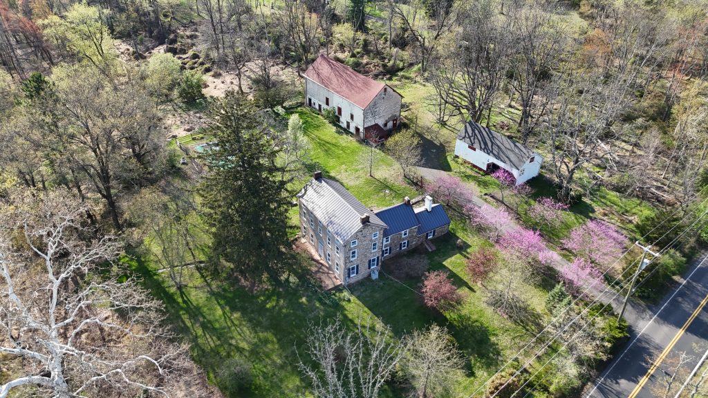 345 Park Ave, Chalfont, PA 18914