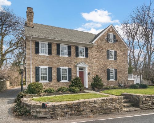 215 N Bethlehem Pike, Fort Washington, PA 19034